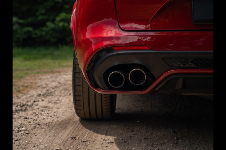 Alfa Romeo Stelvio 2.9 V6 AWD Quadrifoglio | Harman/Kardon | Rosso Competizione | Adapt. cruise | CarPlay | Carbon stuur