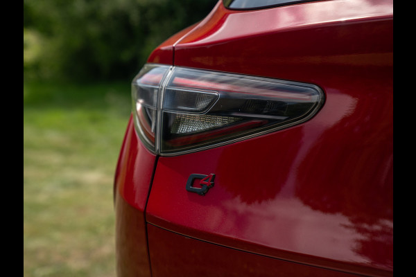 Alfa Romeo Stelvio 2.9 V6 AWD Quadrifoglio | Harman/Kardon | Rosso Competizione | Adapt. cruise | CarPlay | Carbon stuur