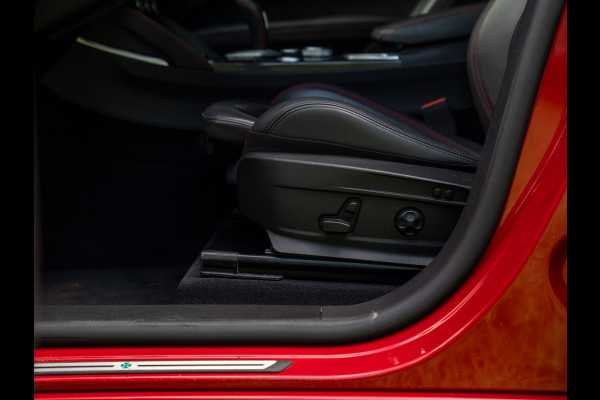 Alfa Romeo Stelvio 2.9 V6 AWD Quadrifoglio | Harman/Kardon | Rosso Competizione | Adapt. cruise | CarPlay | Carbon stuur