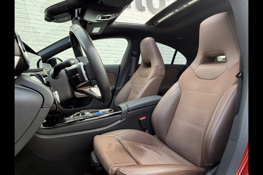 Mercedes-Benz CLA-Klasse 250 e AMG Line Plug in Full-led Matrix Leder Panorama Camera Pdc Sfeerverlichting Trekhaak