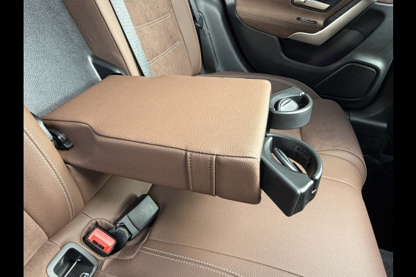 Mercedes-Benz CLA-Klasse 250 e AMG Line Plug in Full-led Matrix Leder Panorama Camera Pdc Sfeerverlichting Trekhaak