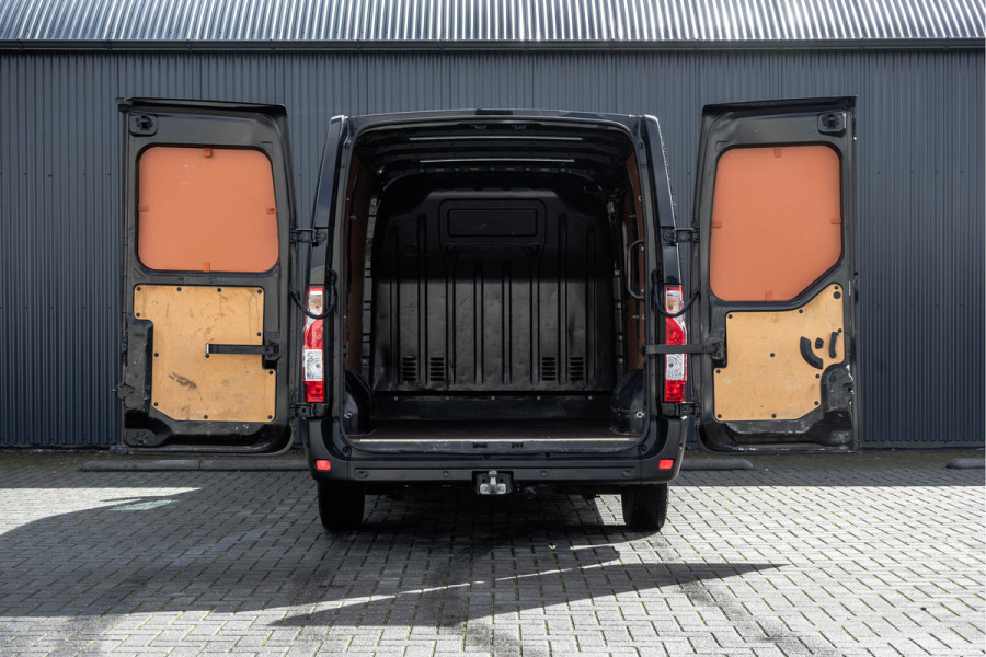 Renault Master 2.3 DCI L1H1 | 135PK | 1ste Eigenaar | Work Edition | Navi | Led | Cruise | Trekhaak