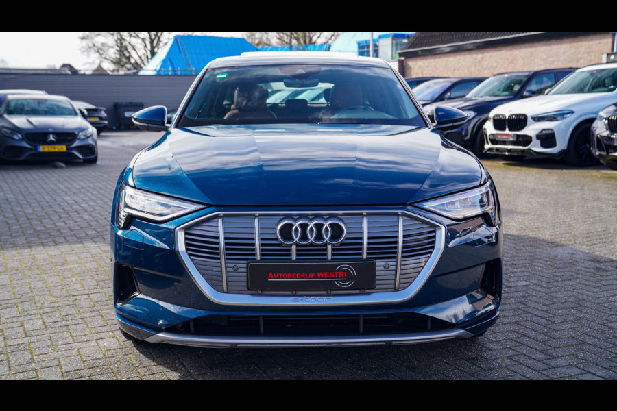 Audi e-tron Sportback 55 quattro Business edition Plus 95 kWh | Panorama | Luxe Leder | Adaptieve cruise | Memory | Clima achter