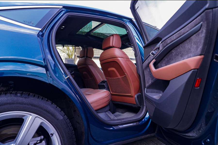 Audi e-tron Sportback 55 quattro Business edition Plus 95 kWh | Panorama | Luxe Leder | Adaptieve cruise | Memory | Clima achter