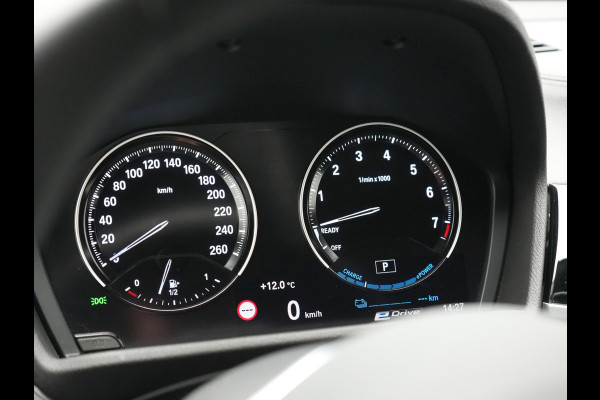 BMW X1 xDrive25e Sportline PHEV 221pk Dealer O.H. | Camera | Sportstoelen Verwarmd | Sfeerverlichting | Keyless | Navigatie | Cruise Control | DAB | Plug In Hybrid |