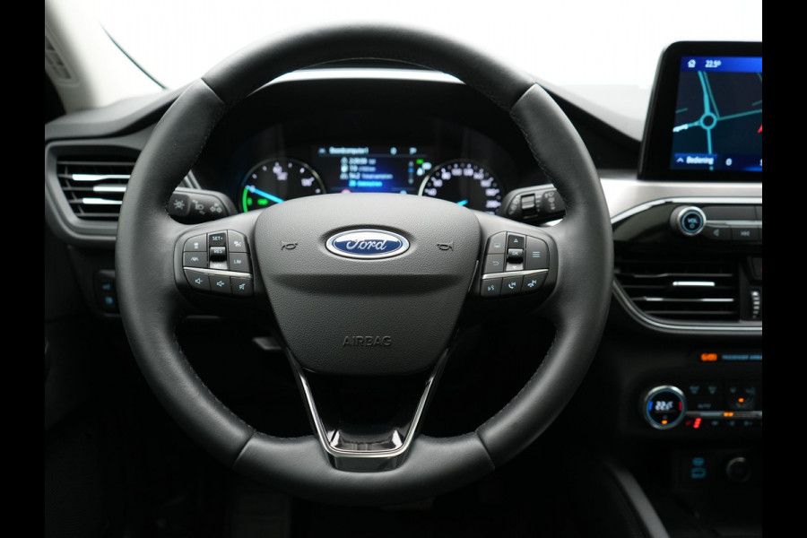 Ford Kuga 2.5 Titanium X PHEV 225pk Dealer O.H. | Trekhaak Af Fabriek | Panodak | Head Up | Adaptive Cruise | 360 Camera | Bang & Olufsen | Sportstoelen & Stuur Verwarmd | Keyless | Blis | Navigatie | DAB | Plug In Hybrid |