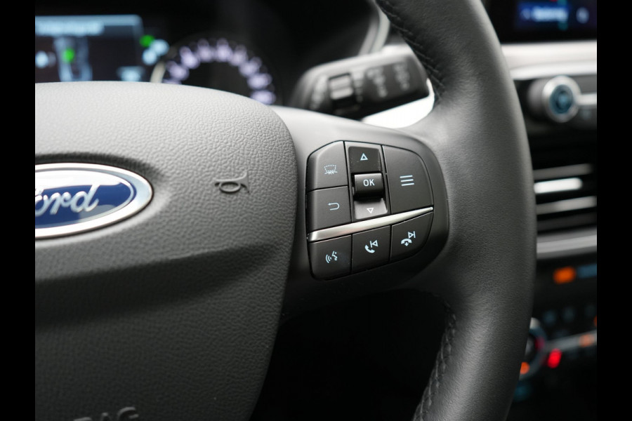 Ford Kuga 2.5 Titanium X PHEV 225pk Dealer O.H. | Trekhaak Af Fabriek | Panodak | Head Up | Adaptive Cruise | 360 Camera | Bang & Olufsen | Sportstoelen & Stuur Verwarmd | Keyless | Blis | Navigatie | DAB | Plug In Hybrid |