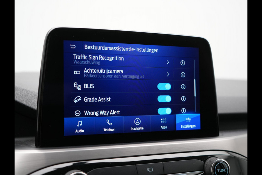 Ford Kuga 2.5 Titanium X PHEV 225pk Dealer O.H. | Trekhaak Af Fabriek | Panodak | Head Up | Adaptive Cruise | 360 Camera | Bang & Olufsen | Sportstoelen & Stuur Verwarmd | Keyless | Blis | Navigatie | DAB | Plug In Hybrid |