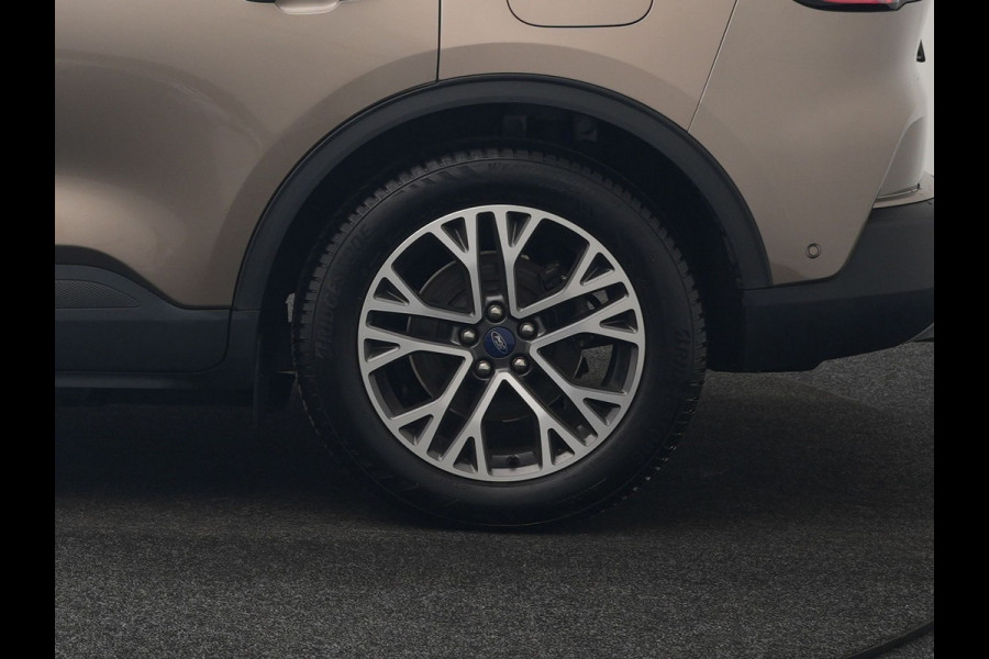 Ford Kuga 2.5 Titanium X PHEV 225pk Dealer O.H. | Trekhaak Af Fabriek | Panodak | Head Up | Adaptive Cruise | 360 Camera | Bang & Olufsen | Sportstoelen & Stuur Verwarmd | Keyless | Blis | Navigatie | DAB | Plug In Hybrid |