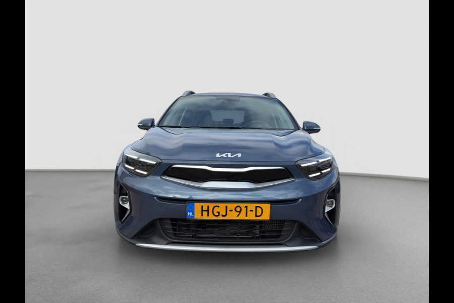 Kia Stonic 1.0 T-GDi MHEV DynamicPlusLine Stoel- en Stuurverwarming | Navi | Cimate Control | Cruise Control | Key-less | Camera |