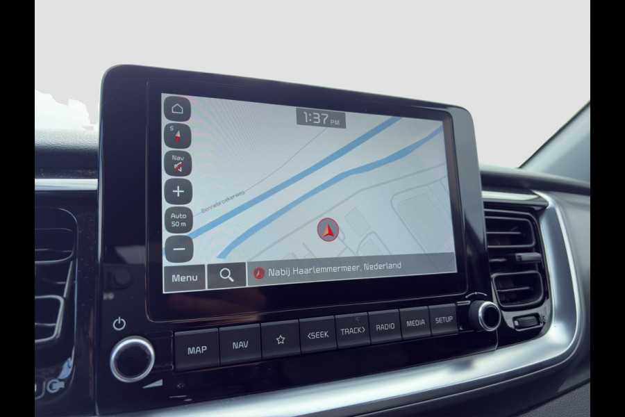 Kia Stonic 1.0 T-GDi MHEV DynamicPlusLine Stoel- en Stuurverwarming | Navi | Cimate Control | Cruise Control | Key-less | Camera |
