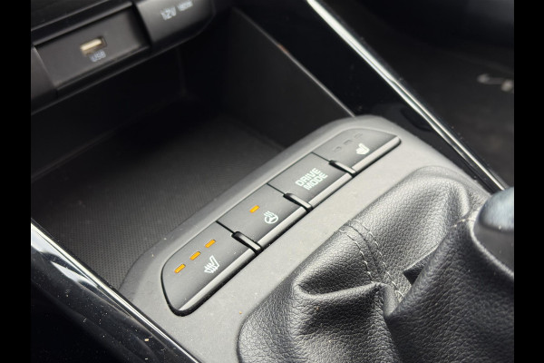 Kia Stonic 1.0 T-GDi MHEV DynamicPlusLine Stoel- en Stuurverwarming | Navi | Cimate Control | Cruise Control | Key-less | Camera |