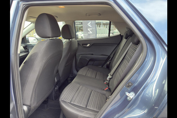 Kia Stonic 1.0 T-GDi MHEV DynamicPlusLine Stoel- en Stuurverwarming | Navi | Cimate Control | Cruise Control | Key-less | Camera |