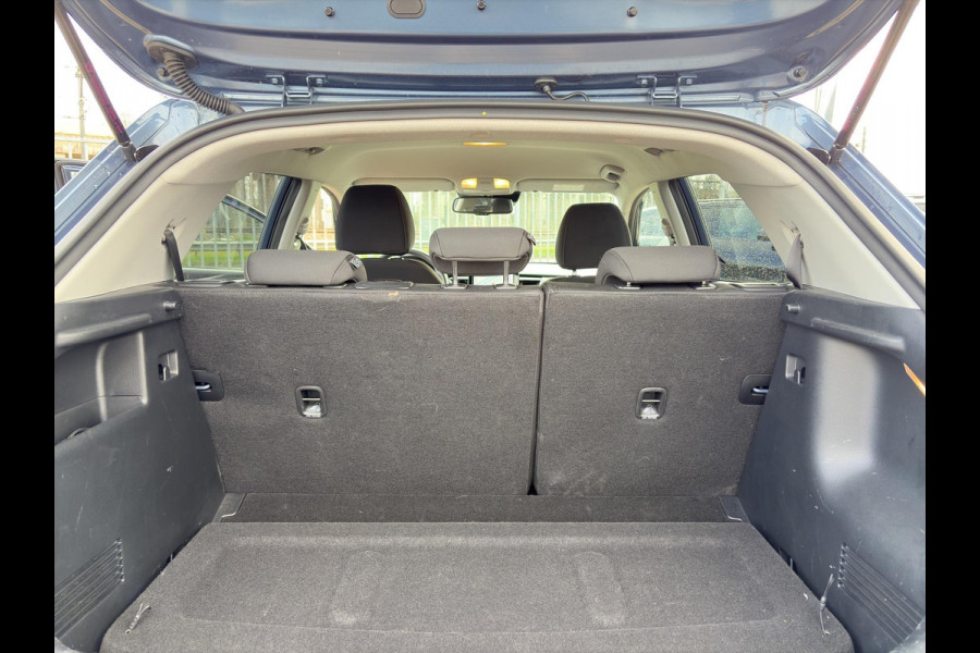 Kia Stonic 1.0 T-GDi MHEV DynamicPlusLine Stoel- en Stuurverwarming | Navi | Cimate Control | Cruise Control | Key-less | Camera |