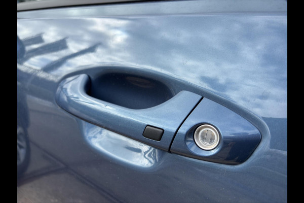 Kia Stonic 1.0 T-GDi MHEV DynamicPlusLine Stoel- en Stuurverwarming | Navi | Cimate Control | Cruise Control | Key-less | Camera |