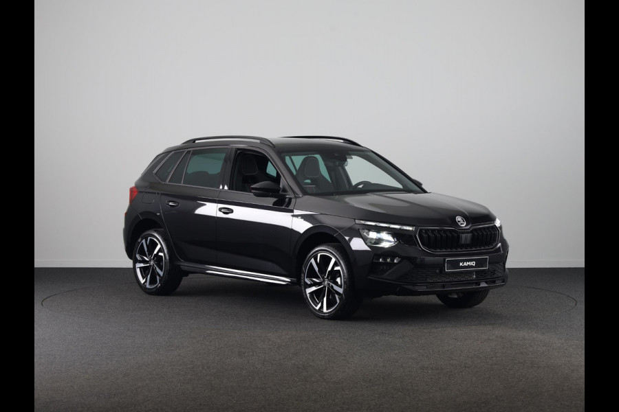 Škoda Kamiq Monte Carlo 1.0 TSI 115 pk 6 versn. Hand | Wegklapbare trekhaak | Winter Pakket | 18 inch lichtmetalen velgen