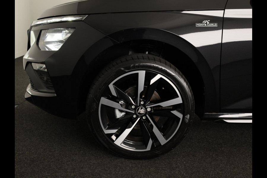 Škoda Kamiq Monte Carlo 1.0 TSI 115 pk 6 versn. Hand | Wegklapbare trekhaak | Winter Pakket | 18 inch lichtmetalen velgen