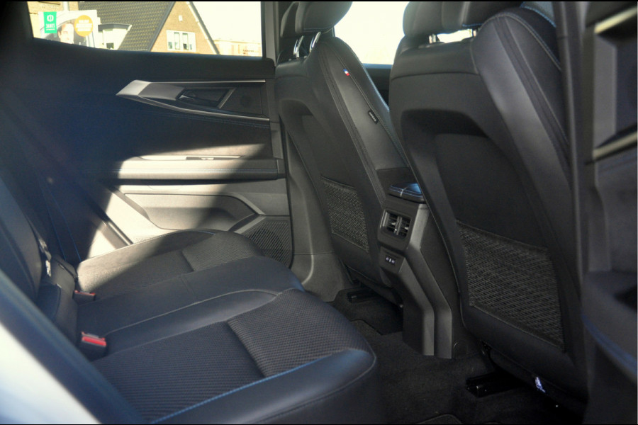 Renault Austral 1.3 mild hybrid 160 Techno Esprit Alpine | 6.500 km! | Camera | Adaptieve CC | 1800kg Trekgewicht