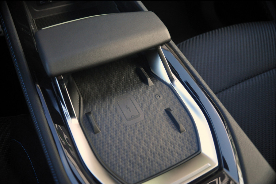 Renault Austral 1.3 mild hybrid 160 Techno Esprit Alpine | 6.500 km! | Camera | Adaptieve CC | 1800kg Trekgewicht