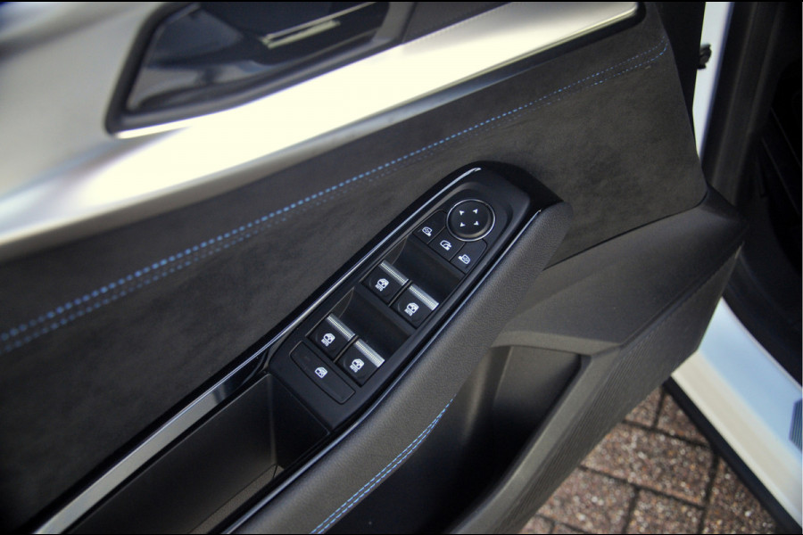 Renault Austral 1.3 mild hybrid 160 Techno Esprit Alpine | 6.500 km! | Camera | Adaptieve CC | 1800kg Trekgewicht