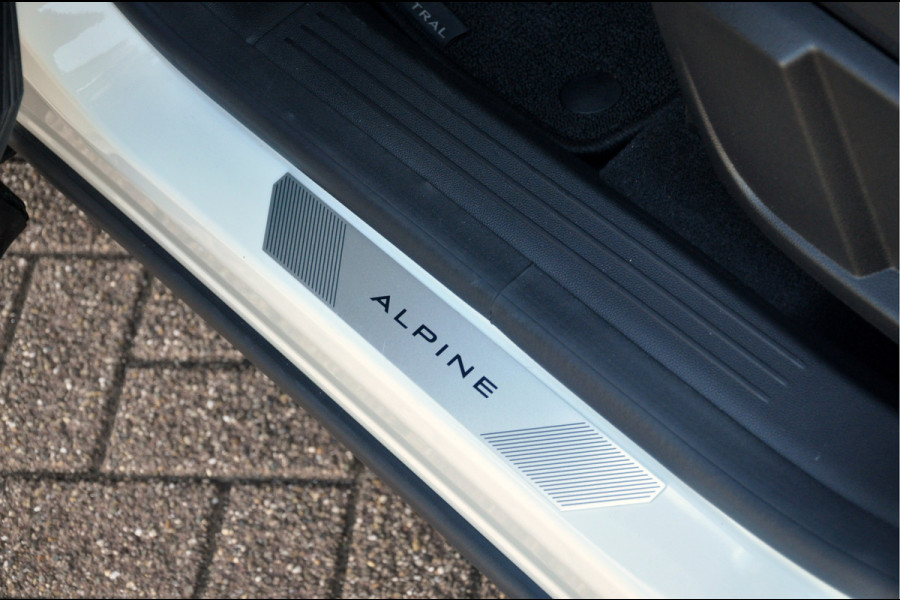 Renault Austral 1.3 mild hybrid 160 Techno Esprit Alpine | 6.500 km! | Camera | Adaptieve CC | 1800kg Trekgewicht
