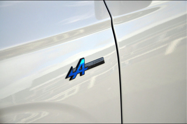 Renault Austral 1.3 mild hybrid 160 Techno Esprit Alpine | 6.500 km! | Camera | Adaptieve CC | 1800kg Trekgewicht