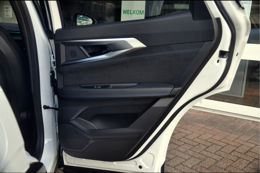 Renault Austral 1.3 mild hybrid 160 Techno Esprit Alpine | 6.500 km! | Camera | Adaptieve CC | 1800kg Trekgewicht