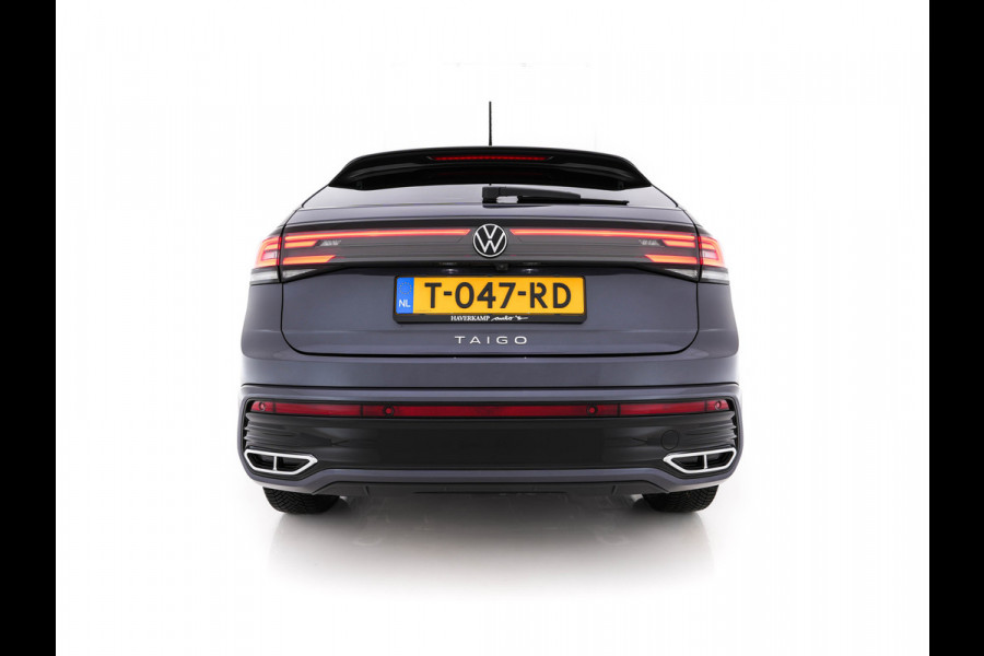 Volkswagen Taigo 1.5 TSI R-Line Aut. *PANO | ADAPTIVE-CRUISE | FULL-LED | BLINDSPOT | HEATED-SPORTSEATS | DIGI-COCKPIT | PRIVACY-GLASS | SHIFT-PADDLES | CAMERA | KEYLESS | NAVI-FULLMAP | ECC | PDC | 18''ALU*