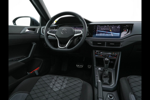 Volkswagen Taigo 1.5 TSI R-Line Aut. *PANO | ADAPTIVE-CRUISE | FULL-LED | BLINDSPOT | HEATED-SPORTSEATS | DIGI-COCKPIT | PRIVACY-GLASS | SHIFT-PADDLES | CAMERA | KEYLESS | NAVI-FULLMAP | ECC | PDC | 18''ALU*