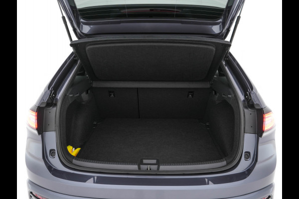 Volkswagen Taigo 1.5 TSI R-Line Aut. *PANO | ADAPTIVE-CRUISE | FULL-LED | BLINDSPOT | HEATED-SPORTSEATS | DIGI-COCKPIT | PRIVACY-GLASS | SHIFT-PADDLES | CAMERA | KEYLESS | NAVI-FULLMAP | ECC | PDC | 18''ALU*