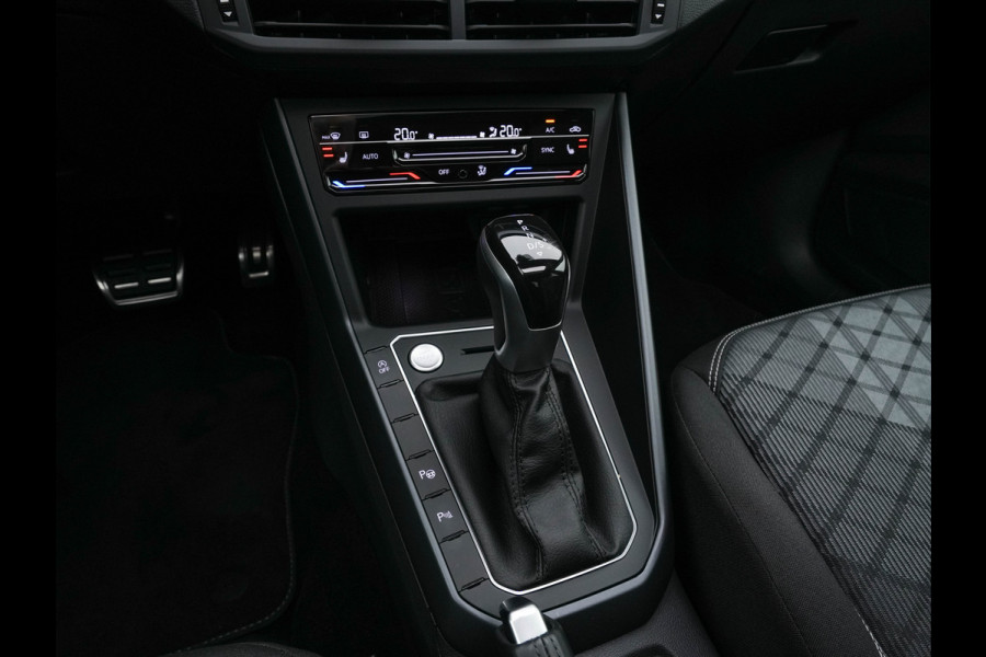 Volkswagen Taigo 1.5 TSI R-Line Aut. *PANO | ADAPTIVE-CRUISE | FULL-LED | BLINDSPOT | HEATED-SPORTSEATS | DIGI-COCKPIT | PRIVACY-GLASS | SHIFT-PADDLES | CAMERA | KEYLESS | NAVI-FULLMAP | ECC | PDC | 18''ALU*