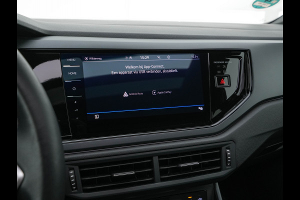 Volkswagen Taigo 1.5 TSI R-Line Aut. *PANO | ADAPTIVE-CRUISE | FULL-LED | BLINDSPOT | HEATED-SPORTSEATS | DIGI-COCKPIT | PRIVACY-GLASS | SHIFT-PADDLES | CAMERA | KEYLESS | NAVI-FULLMAP | ECC | PDC | 18''ALU*