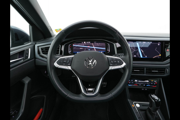 Volkswagen Taigo 1.5 TSI R-Line Aut. *PANO | ADAPTIVE-CRUISE | FULL-LED | BLINDSPOT | HEATED-SPORTSEATS | DIGI-COCKPIT | PRIVACY-GLASS | SHIFT-PADDLES | CAMERA | KEYLESS | NAVI-FULLMAP | ECC | PDC | 18''ALU*