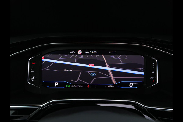 Volkswagen Taigo 1.5 TSI R-Line Aut. *PANO | ADAPTIVE-CRUISE | FULL-LED | BLINDSPOT | HEATED-SPORTSEATS | DIGI-COCKPIT | PRIVACY-GLASS | SHIFT-PADDLES | CAMERA | KEYLESS | NAVI-FULLMAP | ECC | PDC | 18''ALU*