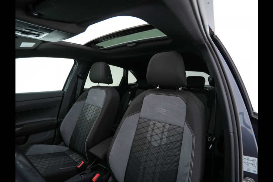 Volkswagen Taigo 1.5 TSI R-Line Aut. *PANO | ADAPTIVE-CRUISE | FULL-LED | BLINDSPOT | HEATED-SPORTSEATS | DIGI-COCKPIT | PRIVACY-GLASS | SHIFT-PADDLES | CAMERA | KEYLESS | NAVI-FULLMAP | ECC | PDC | 18''ALU*