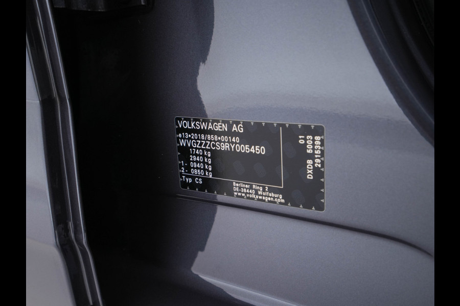 Volkswagen Taigo 1.5 TSI R-Line Aut. *PANO | ADAPTIVE-CRUISE | FULL-LED | BLINDSPOT | HEATED-SPORTSEATS | DIGI-COCKPIT | PRIVACY-GLASS | SHIFT-PADDLES | CAMERA | KEYLESS | NAVI-FULLMAP | ECC | PDC | 18''ALU*