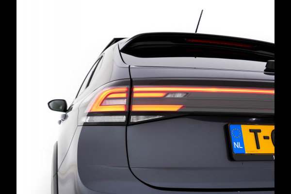 Volkswagen Taigo 1.5 TSI R-Line Aut. *PANO | ADAPTIVE-CRUISE | FULL-LED | BLINDSPOT | HEATED-SPORTSEATS | DIGI-COCKPIT | PRIVACY-GLASS | SHIFT-PADDLES | CAMERA | KEYLESS | NAVI-FULLMAP | ECC | PDC | 18''ALU*