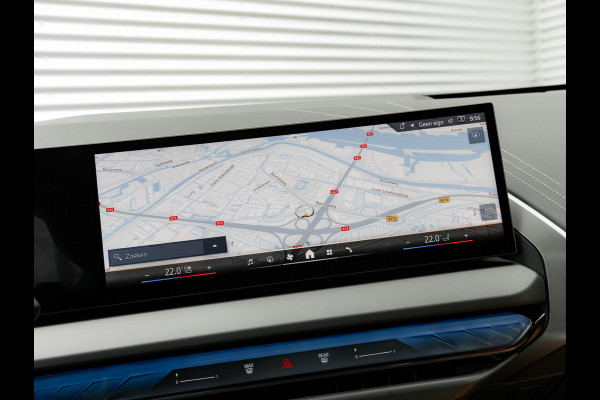 BMW X3 30e xDrive M-Sport - Individual Leder - Trekhaak - Stuurwiel Verwarmd