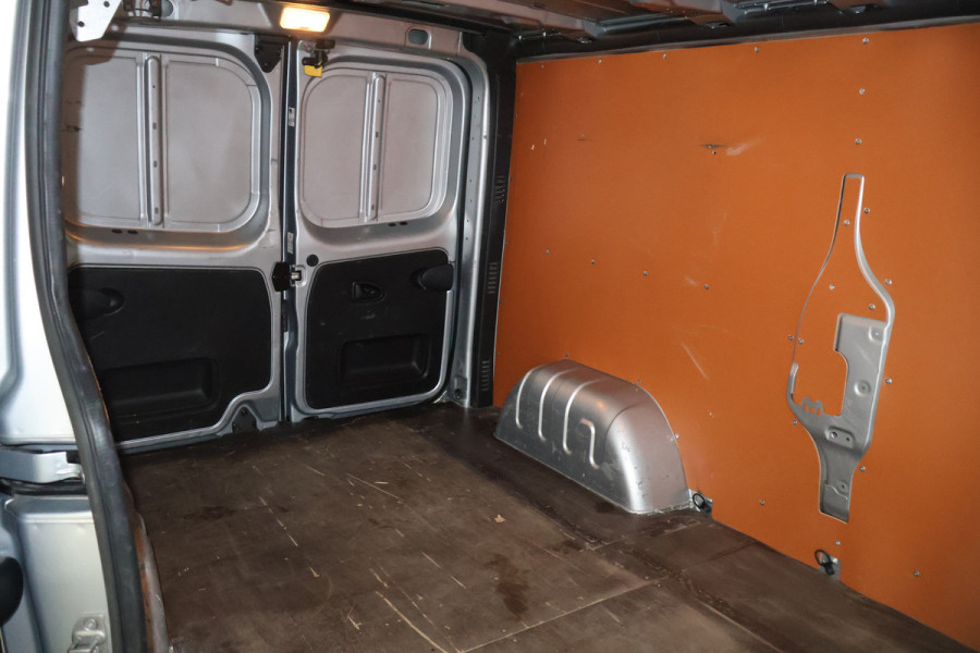 Renault Trafic 2.0 dCi 150pk L2 H1 Automaat