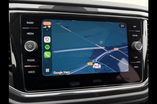 Volkswagen T-Roc 1.5 TSI Sport | Pano | Trekhaak | LED | Carplay | Camera | Virtual Cockpit | PDC