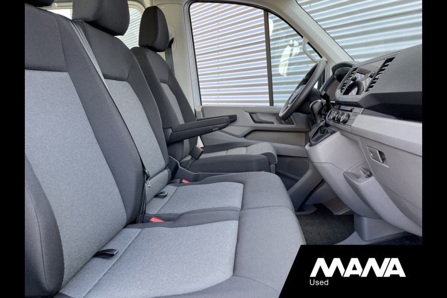 Volkswagen Crafter 35 2.0TDI 177PK L3H3 DC Highline Automaat LED 7 persoons Carplay Clima Stoelverwarming