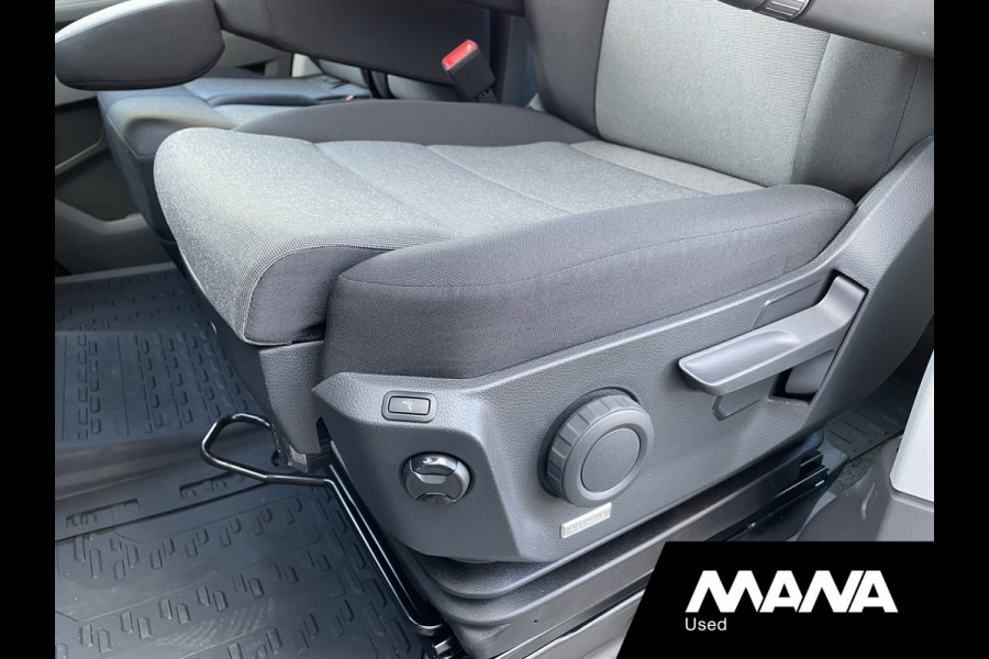 Volkswagen Crafter 35 2.0TDI 177PK L3H3 DC Highline Automaat LED 7 persoons Carplay Clima Stoelverwarming