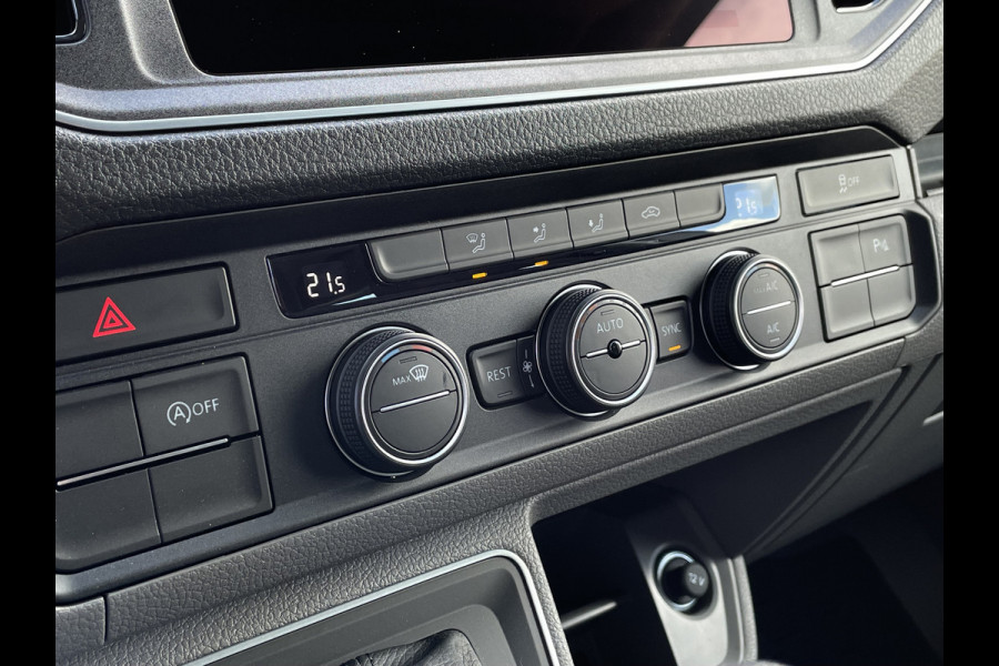Volkswagen Crafter 35 2.0TDI 177PK L3H3 DC Highline Automaat LED 7 persoons Carplay Clima Stoelverwarming