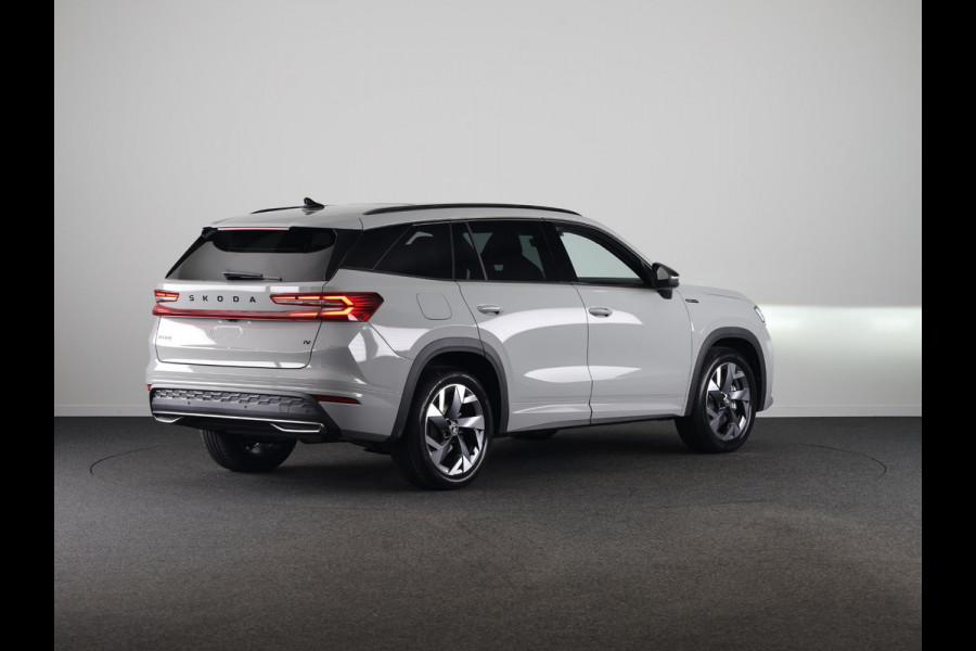 Škoda Kodiaq Sportline Business PHEV 1.5 TSI 204 pk 6 versn. DSG | Panoramadak | Comfort Pakket | Wegklapbare trekhaak | Light & view