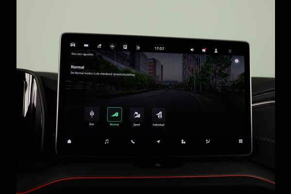 Škoda Kodiaq Sportline Business PHEV 1.5 TSI 204 pk 6 versn. DSG | Panoramadak | Comfort Pakket | Wegklapbare trekhaak | Light & view