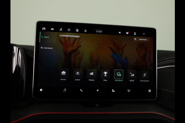 Škoda Kodiaq Sportline Business PHEV 1.5 TSI 204 pk 6 versn. DSG | Panoramadak | Comfort Pakket | Wegklapbare trekhaak | Light & view