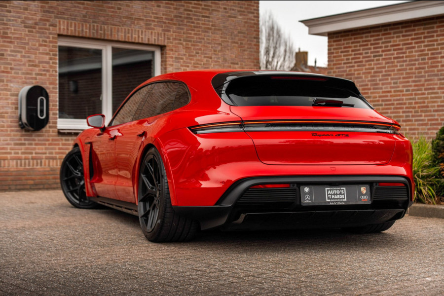 Porsche Taycan Cross Turismo 4 GTS Pakket | Garantie 01-2028 | 1e Eigenaar | 21'' Vossen | BOSE | Sportchrono |