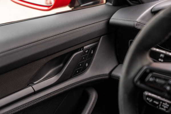 Porsche Taycan Cross Turismo 4 GTS Pakket | Garantie 01-2028 | 1e Eigenaar | 21'' Vossen | BOSE | Sportchrono |