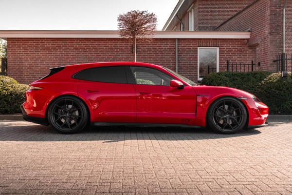 Porsche Taycan Cross Turismo 4 GTS Pakket | Garantie 01-2028 | 1e Eigenaar | 21'' Vossen | BOSE | Sportchrono |