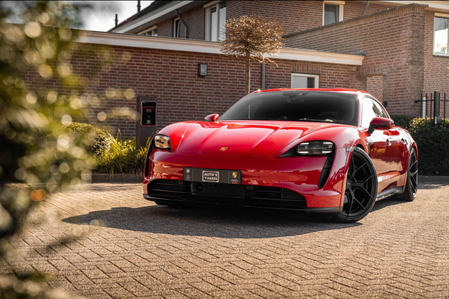 Porsche Taycan Cross Turismo 4 GTS Pakket | Garantie 01-2028 | 1e Eigenaar | 21'' Vossen | BOSE | Sportchrono |